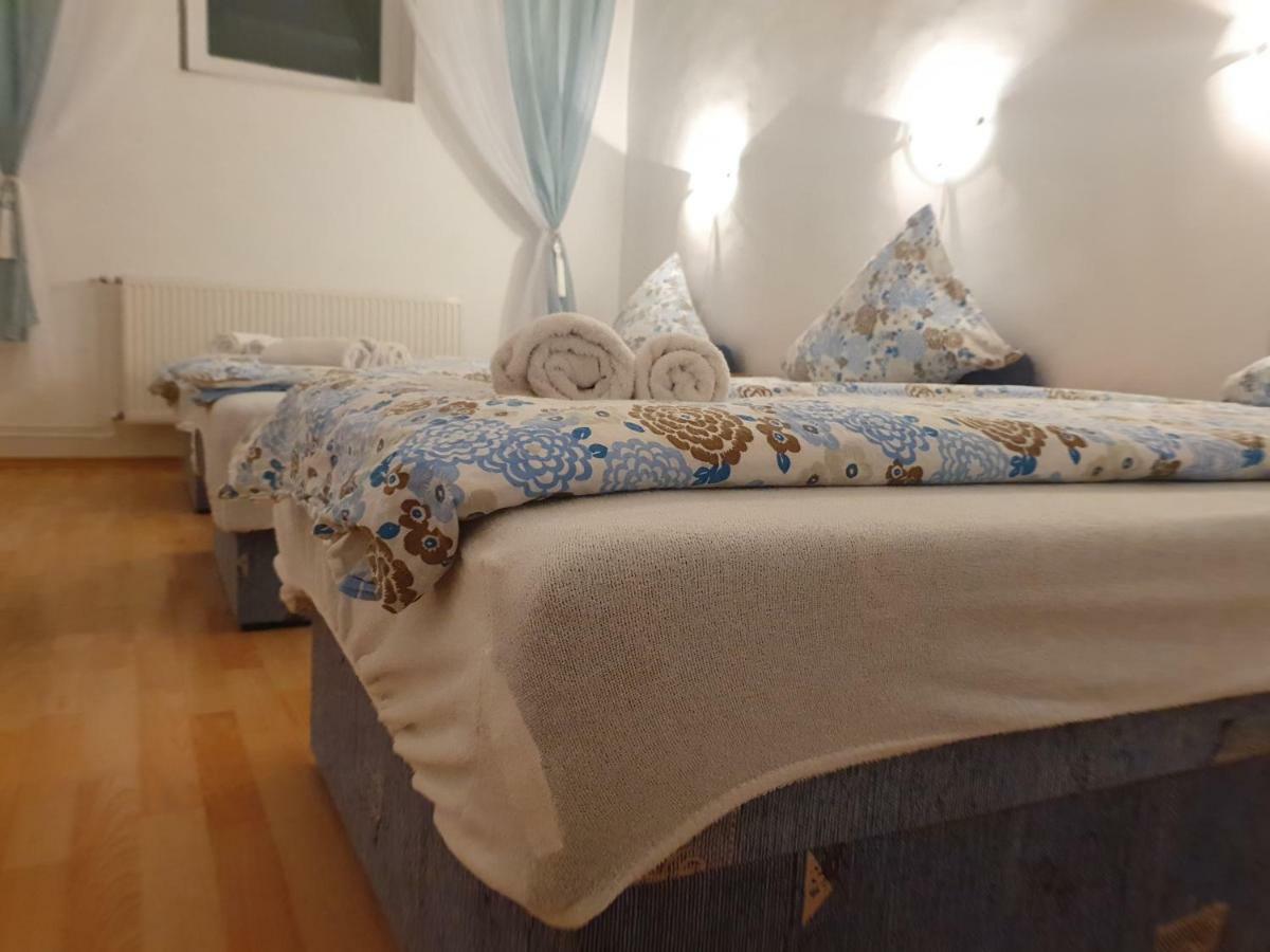 Pensiunea Schwartzy Hotell Makó Eksteriør bilde